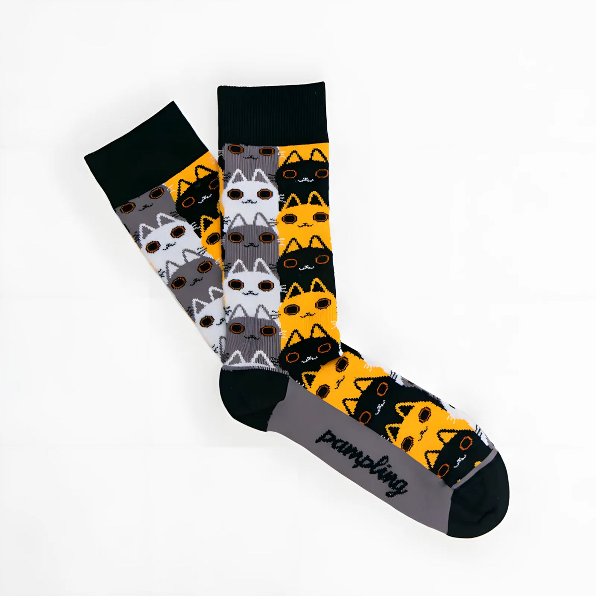 Calcetines largos Paranoid Cats negro profundo